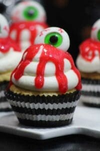 Decorate Halloween Cupcakes With Bleeding Eyes