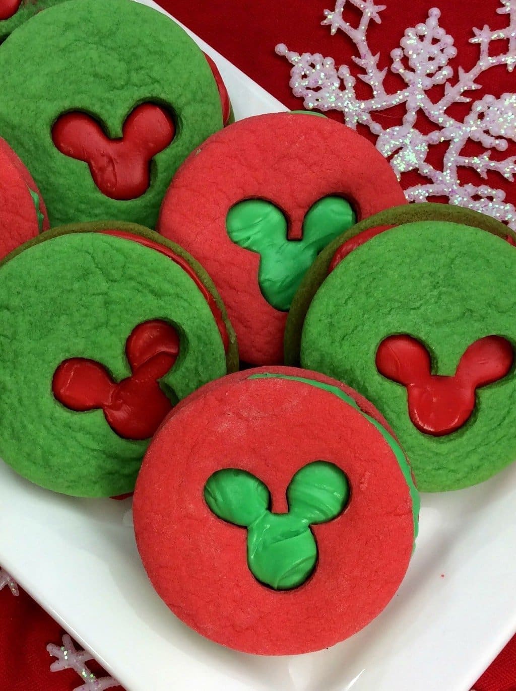 Mickey sandwich cookies